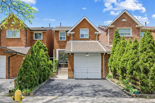 56 Oakmount CRES, Vaughan, ON L4K 2C3