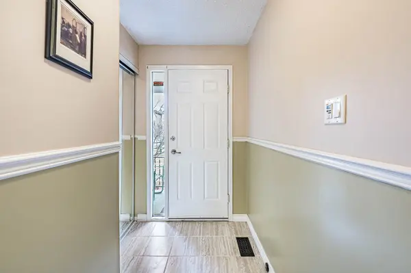 72 Malabar CRES, Brampton, ON L6S 3X8