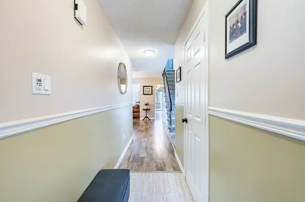 72 Malabar CRES, Brampton, ON L6S 3X8
