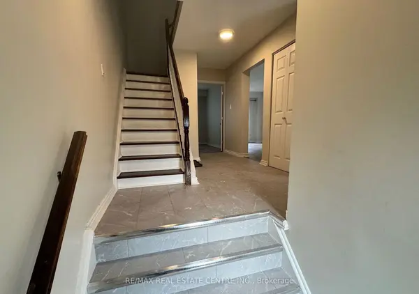 5536 Montevideo RD #44, Mississauga, ON L5N 2P4
