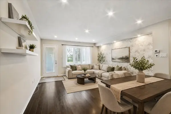 3100 Thomas ST #7, Mississauga, ON L5M 0T2