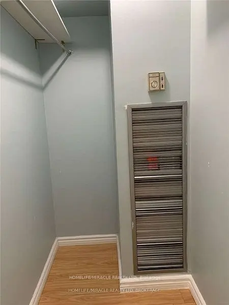 115 Hillcrest AVE #1012, Mississauga, ON L5B 3Y9