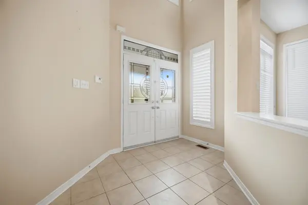 5218 Oscar Peterson BLVD, Mississauga, ON L5M 0E1