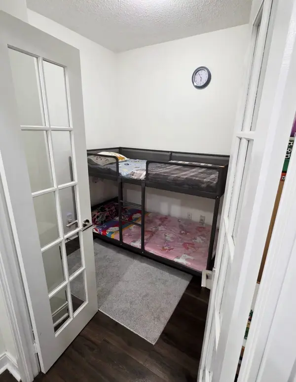 80 Absolute AVE #801, Mississauga, ON L4Z 0A2