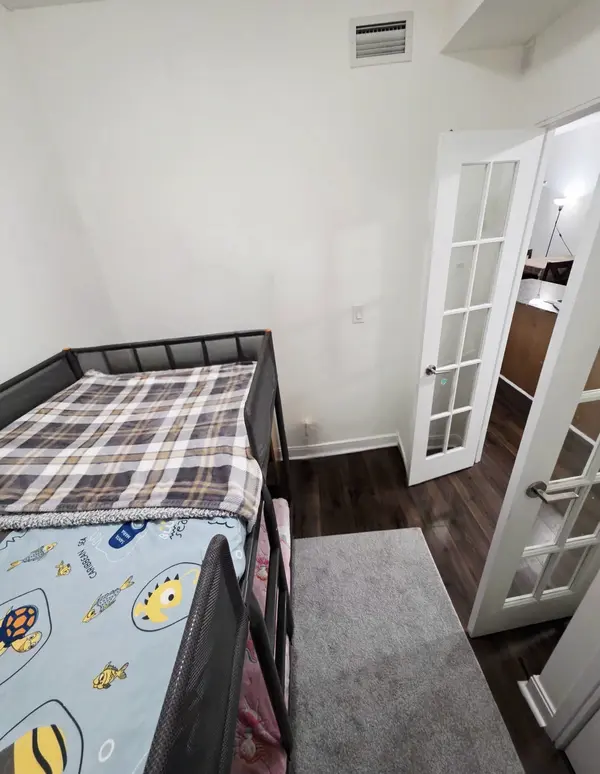 80 Absolute AVE #801, Mississauga, ON L4Z 0A2