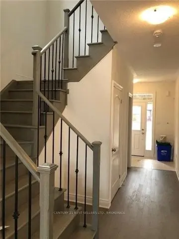 1113 Hamman WAY, Milton, ON L9E 1K2