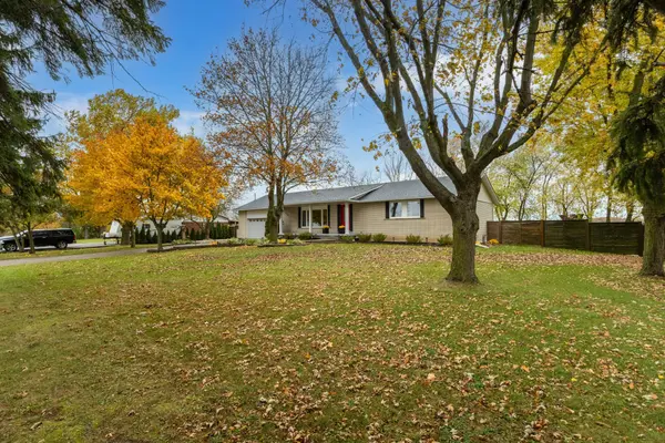 2116 Binbrook RD E, Hamilton, ON L0R 1C0