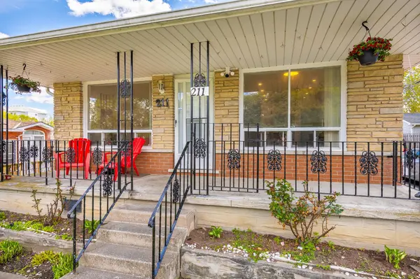 211 Ballantyne AVE, Cambridge, ON N1R 7B5