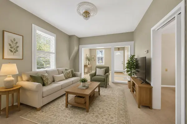 70 Poulette ST, Hamilton, ON L8P 4E2