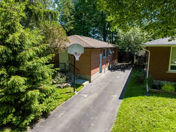 3265 Addison AVE, Niagara Falls, ON L2J 3K6