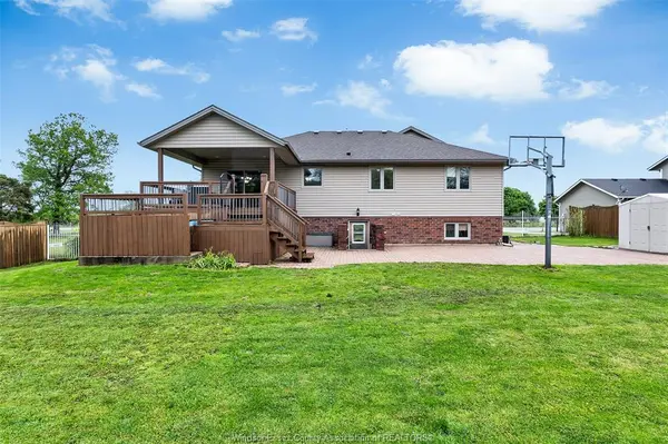 303 Gosfield Townline West, Essex, ON N8M 2X5