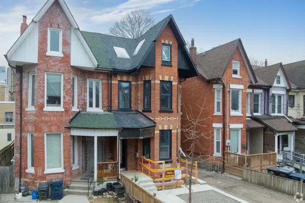 23 Ross ST #2, Toronto C01, ON M5T 1Z8
