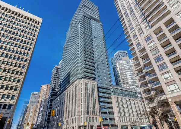 955 Bay ST #521, Toronto C01, ON M5S 2A2