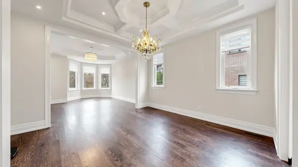 1496 Mansfield DR, Oakville, ON L6H 1K4