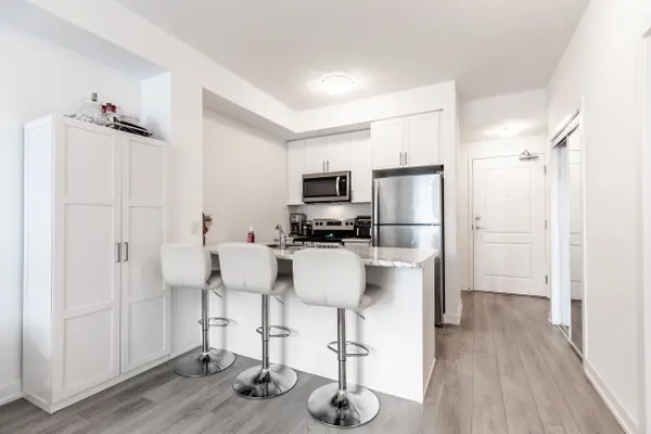 450 Dundas ST #708, Hamilton, ON L8B 1Z2