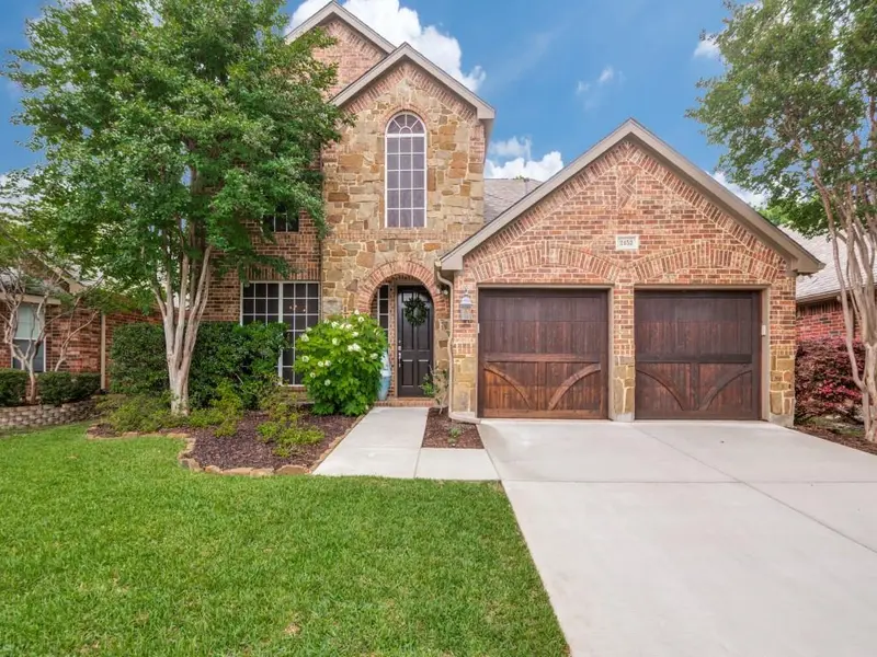 2452 Dockside Drive, Grand Prairie, TX 75054
