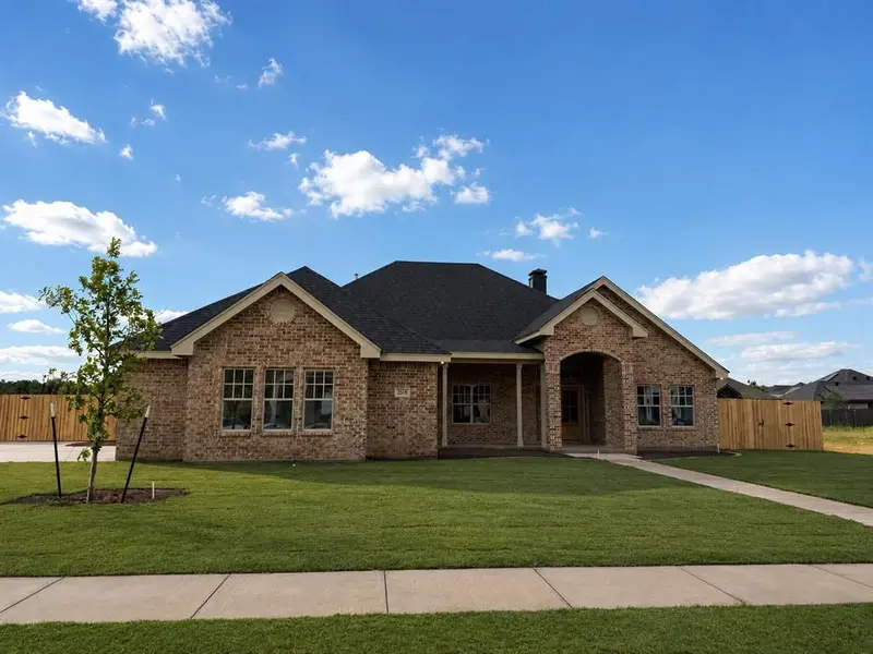 2518 Manor Oaks Terrace, Abilene, TX 79602