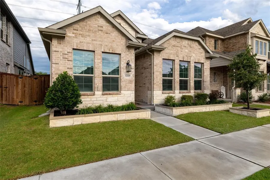 12329 Hulson Trail, Fort Worth, TX 76052