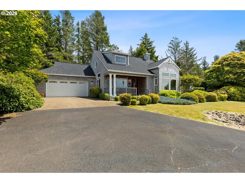 6535 Pacific Overlook DR, Neskowin, OR 97149