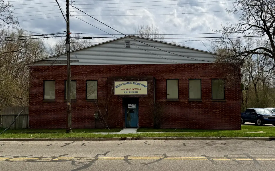 1015 W Paterson ST, Kalamazoo City, MI 49007