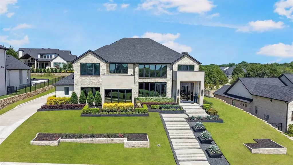 508 Spyglass Court, Heath, TX 75032