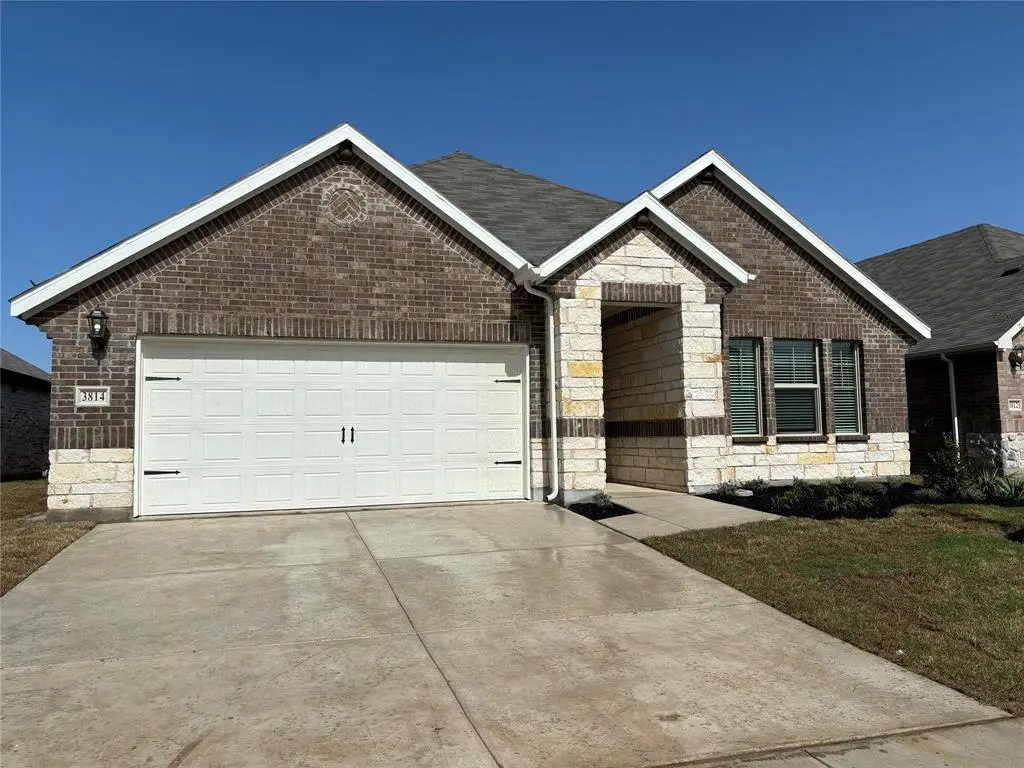 3814 Meredith Drive, Farmersville, TX 75442