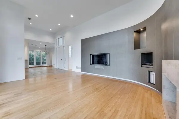 12123 Madeleine Circle, Dallas, TX 75230