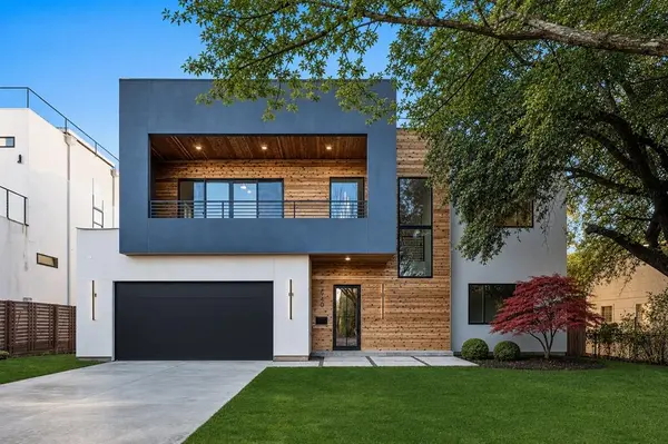 3940 N Crest Haven Road, Dallas, TX 75209