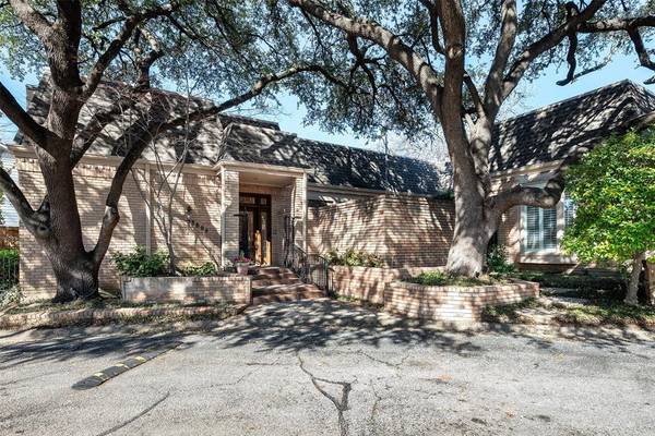 5805 Farquhar Lane, Dallas, TX 75209