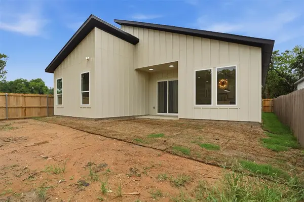 1111 Riverwood Road, Dallas, TX 75217
