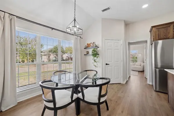 7410 Handen Drive, Rowlett, TX 75089