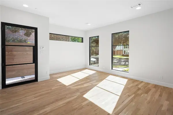 3449 Asbury Street, Dallas, TX 75205