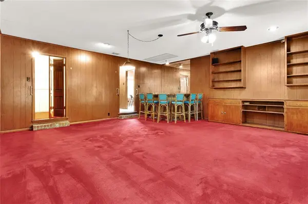 930 S MAURICE Avenue, Denison, TX 75020