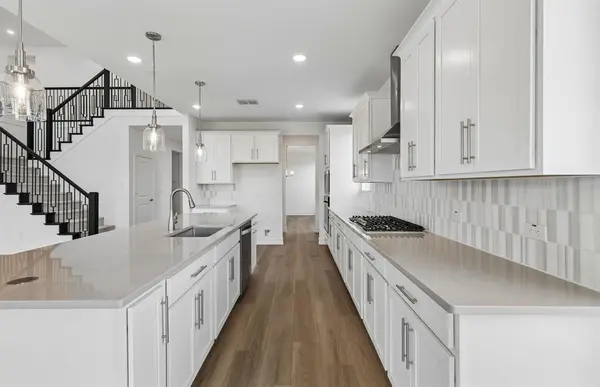 11220 Abbotsbury Road, Fort Worth, TX 76052