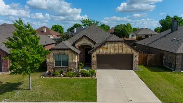 344 Paloma Street, Weatherford, TX 76087