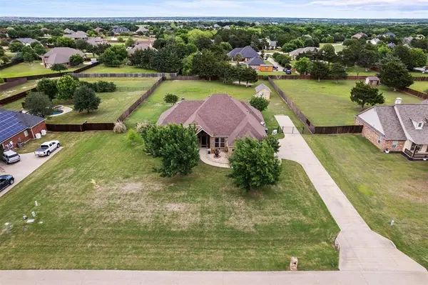 3231 Baylor Boulevard, Midlothian, TX 76065