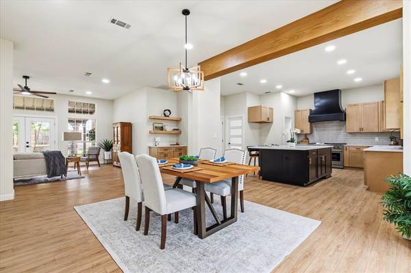 634 Meadowcrest Drive, Highland Village, TX 75077
