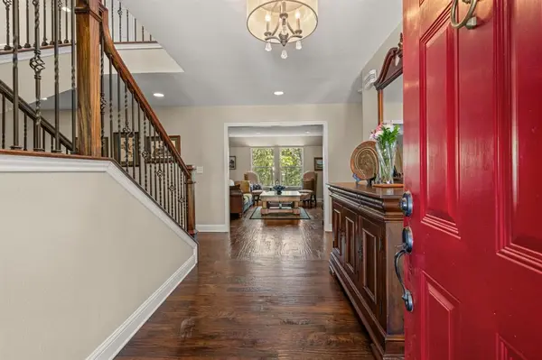 2930 Peninsula Drive, Grapevine, TX 76051