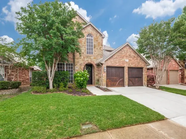 2452 Dockside Drive, Grand Prairie, TX 75054