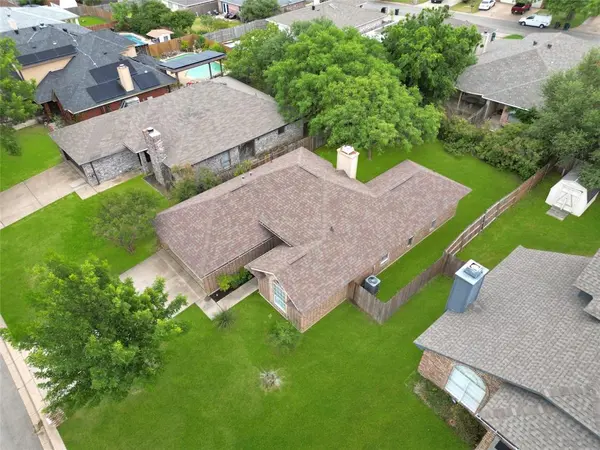 10257 Sunset View Drive, Fort Worth, TX 76108
