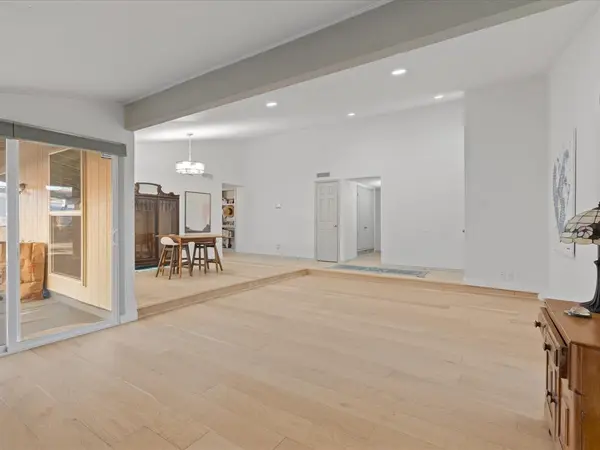 1804 Castille Drive, Carrollton, TX 75007
