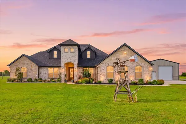1705 S Fm 1752, Savoy, TX 75479