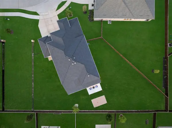 2711 Woodside Road, Celina, TX 75009