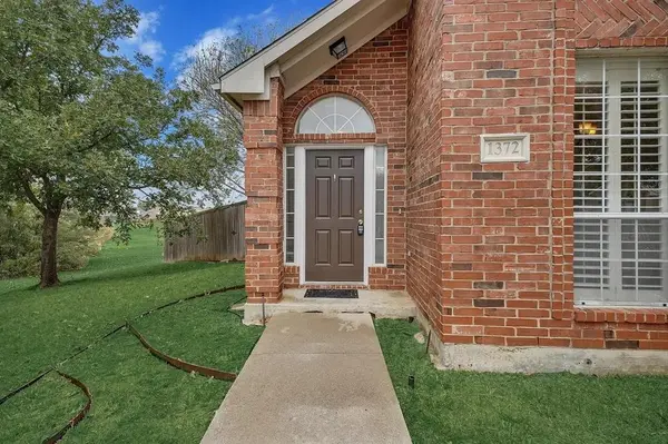 1372 Mae Drive, Carrollton, TX 75007