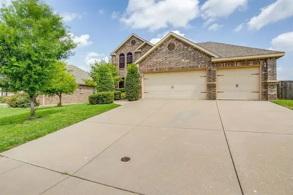 1537 Silverstone Drive, Weatherford, TX 76087