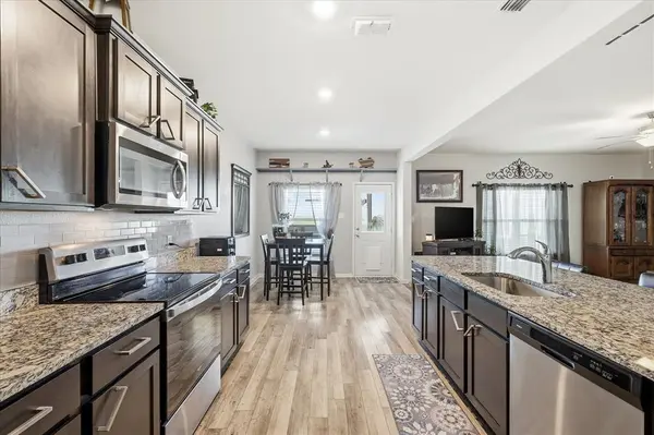 189 Point Rider Road, Newark, TX 76071