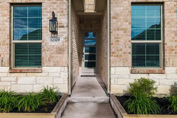 12329 Hulson Trail, Fort Worth, TX 76052