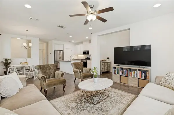 4246 Cascade Sky, Arlington, TX 76005