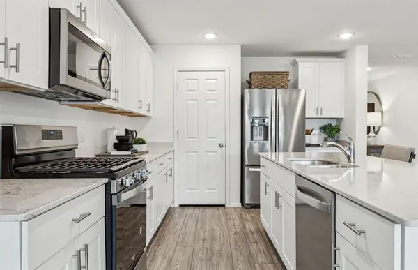 821 Shire Avenue, Haslet, TX 76052
