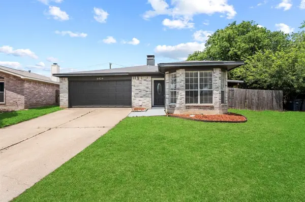 6424 Twilight Circle, Fort Worth, TX 76179